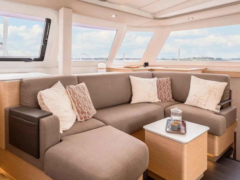 Louez un Fountaine Pajot FP 41 à Lefkáda