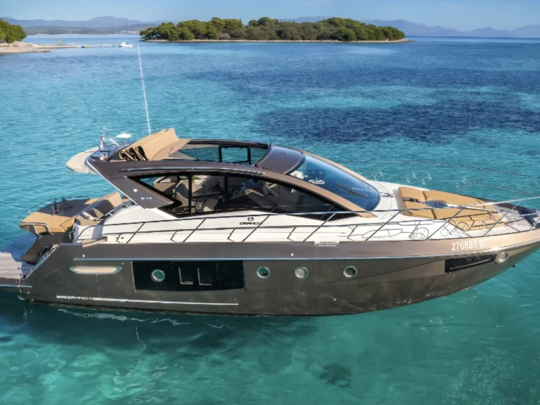 Location Yacht à Split - Cranchi Cranchi M44 HT