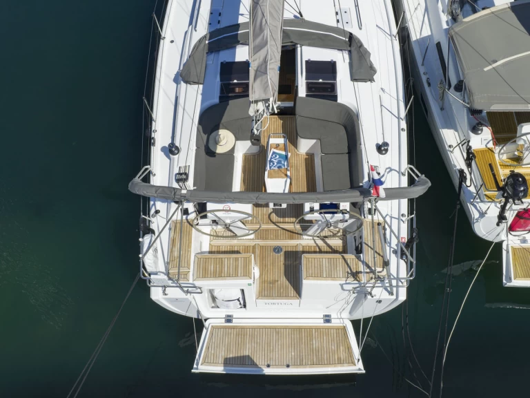 Louez un Hanse Hanse 458 à Sukošan
