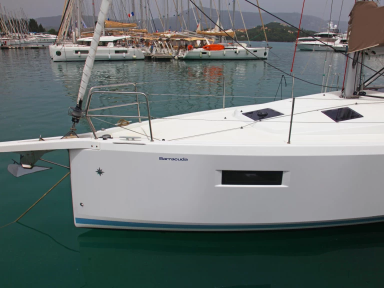Location bateau Benítses pas cher Sun Odyssey 410