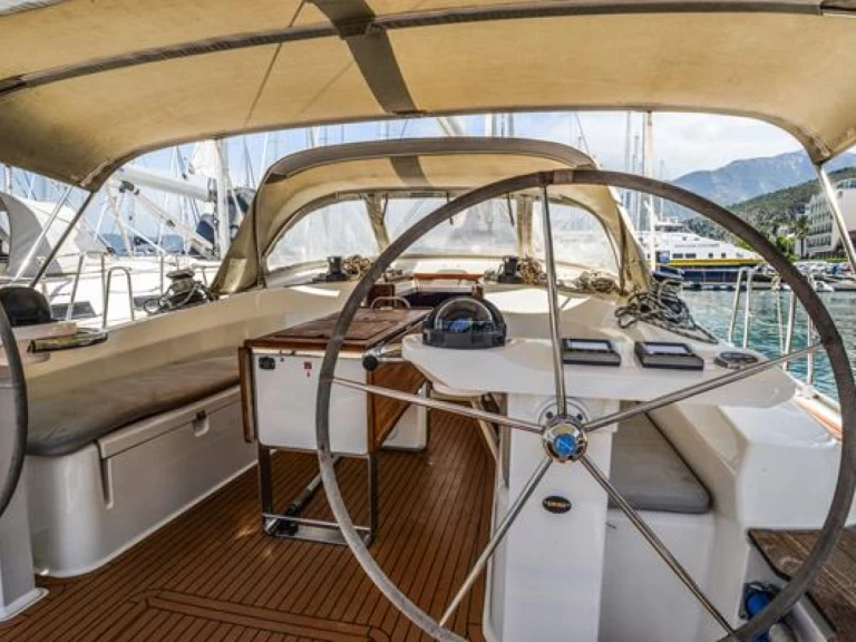 Bavaria Cruiser 45 a louer à Fethiye