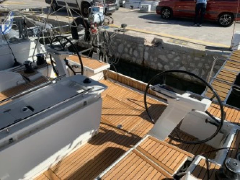Location bateau Bénéteau Oceanis 46.1 à Álimos sur Samboat