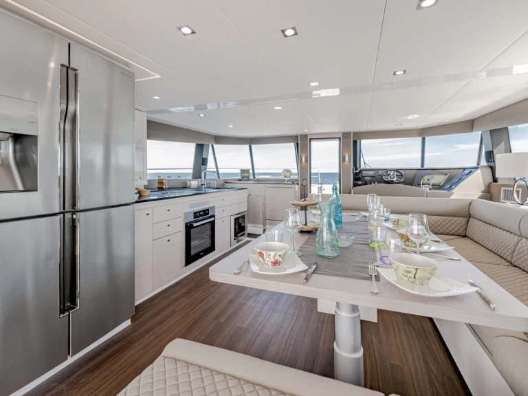 Louer Catamaran avec ou sans skipper  à Cogolin