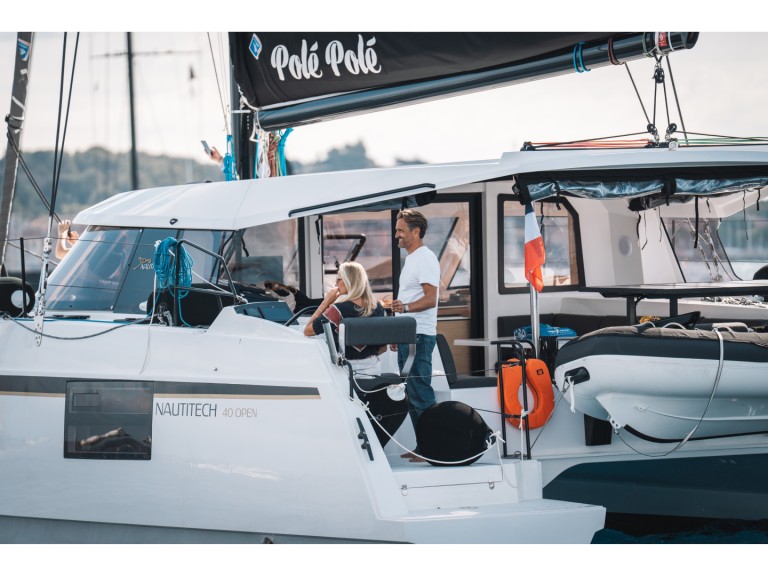 Location Catamaran à Port Grimaud - Nautitech Nautitech 40 Open 