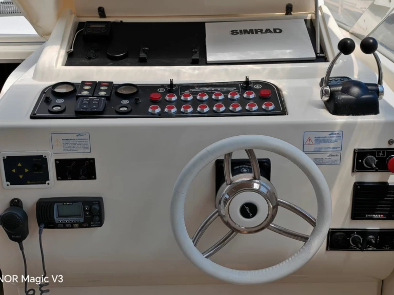 Louez un Fiart Fiart 40 Genius à Palerme