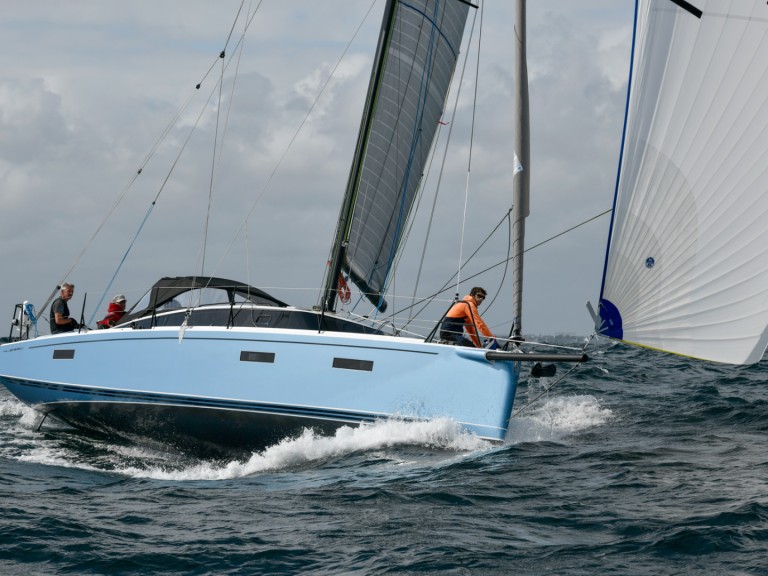 Location bateau La Rochelle pas cher JPK 39 FC