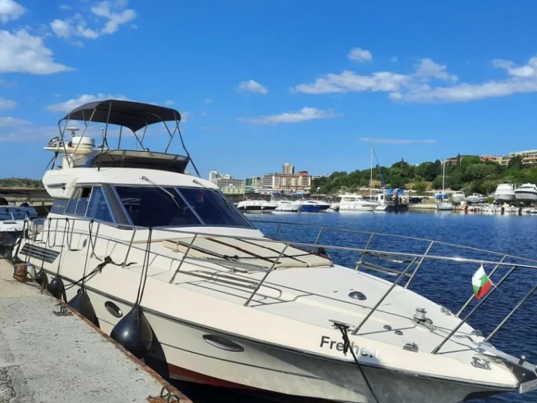 Riva rivarama 44 a louer à Pula