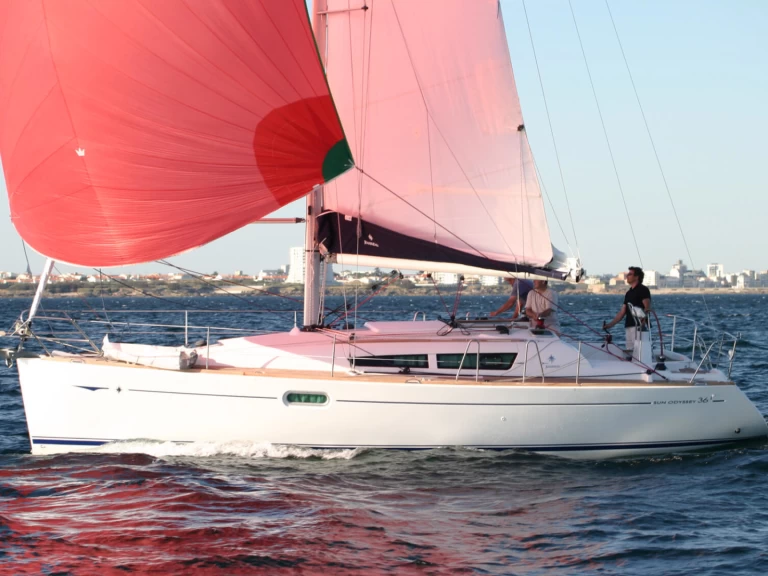 Location à Lávrio - Jeanneau Sun Odyssey 36i sur SamBoat