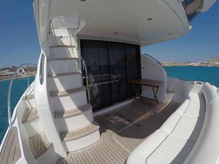 Louez un Princess 42 Fly Stef  à Mykonos (Ville)