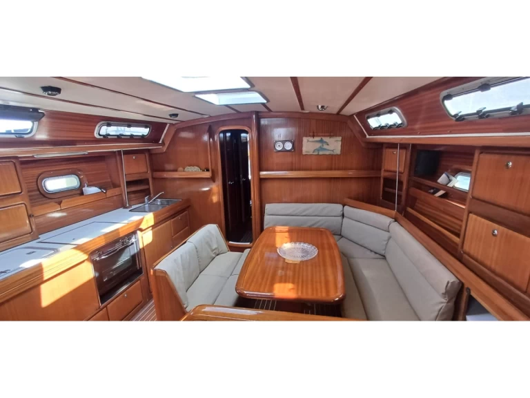 Location à Nikiána - Bavaria Bavaria 42 sur SamBoat