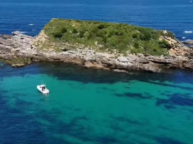 Pronájem lodi Hondarribia lákavé ceny 760 walk around