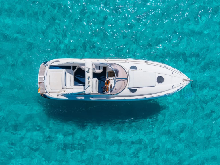Bateau à moteur à louer à Ibiza (Ville) au meilleur prix