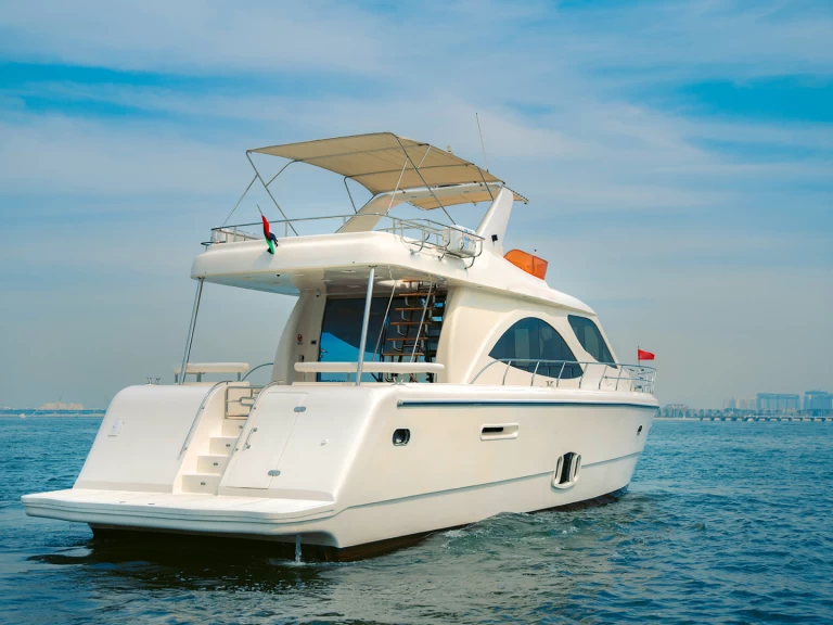 Azimut X1 a louer à Dubaï harbour