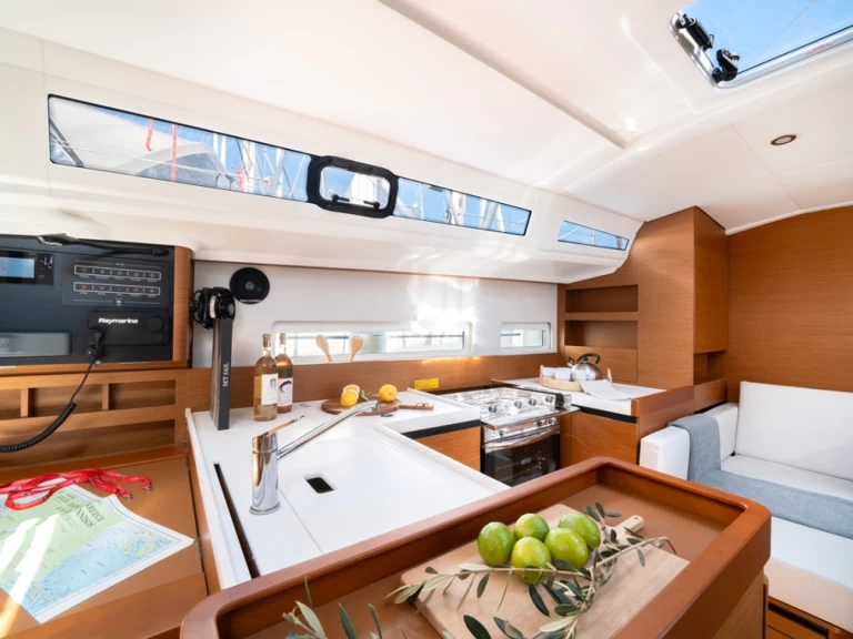 Louer Voilier avec ou sans skipper Jeanneau à Kos