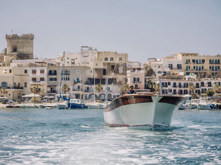 Location Bateau à moteur O.P Nautica  avec permis