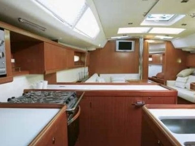 Louer Voilier avec ou sans skipper Bénéteau à Port de Saint-Cyprien Méditerranée