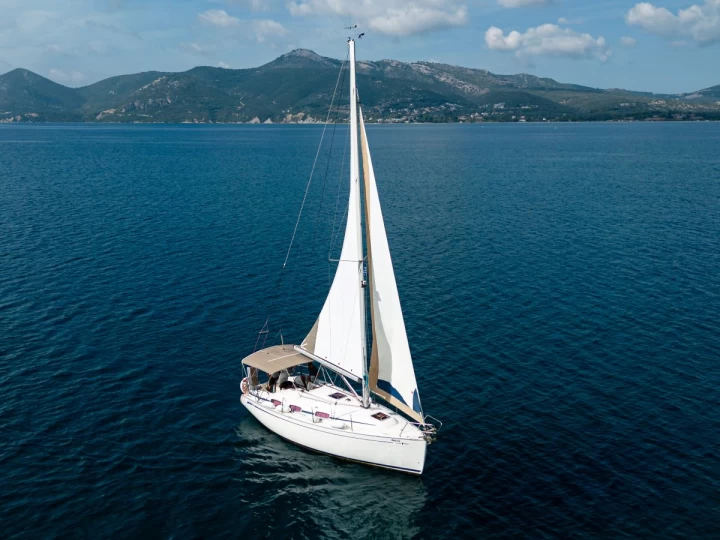 Location bateau Páleros pas cher Bavaria 30 Cruiser