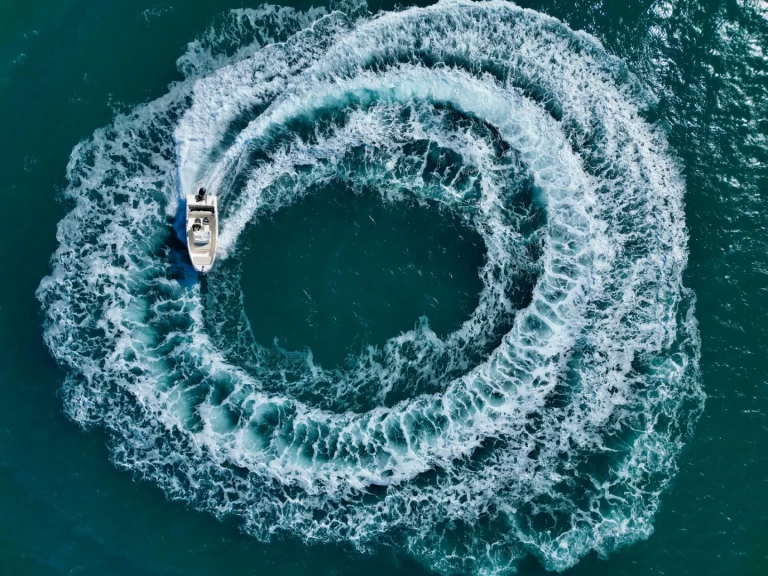Bateau à moteur à louer à Le Cap d'Agde au meilleur prix