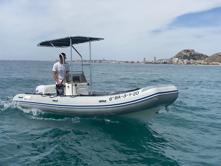 Location bateau Valiant DR 520 à Calp / Calpe sur Samboat