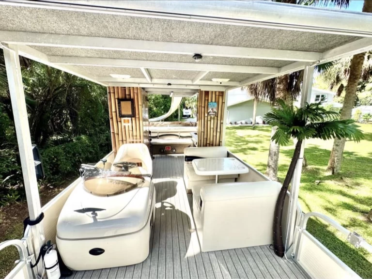 Location bateau MAGBAY 43 CC à West Palm Beach sur Samboat