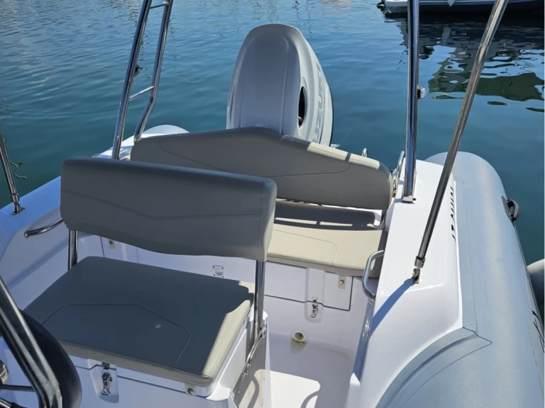 Location bateau Propriano pas cher Capelli 626 Luxe
