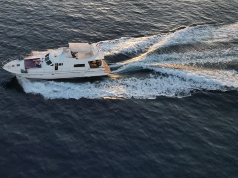 Louez un Guy Couach Guy Couach 1601 Fly à France