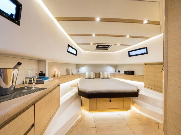 Cantiere Del Pardo PARDO a louer à Hyères