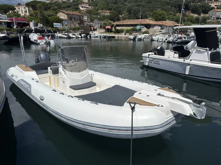 Location à Porto-Vecchio - Capelli Capelli 700 sur SamBoat