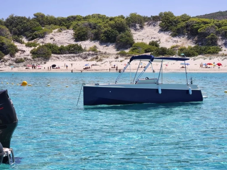 Louez un ALIZE ELECTRONIQUE LAGON 55 ELECTRIQUE à Porto-Vecchio