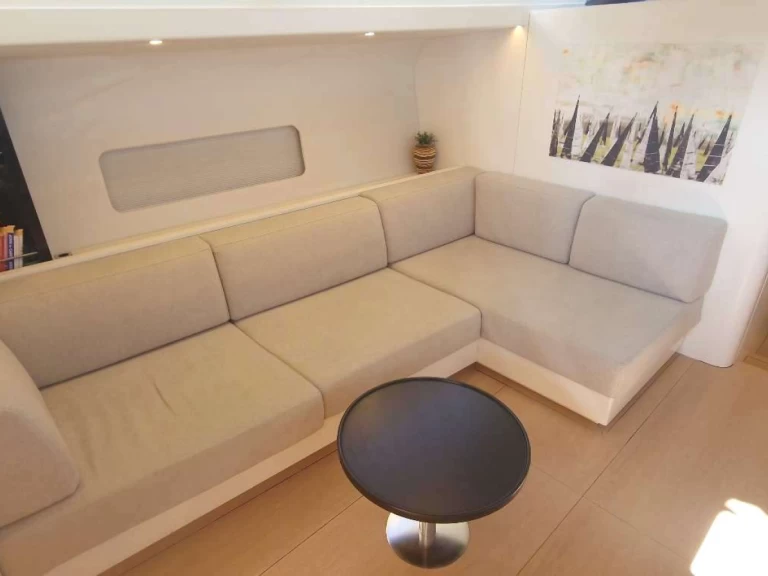 Louer Yacht avec ou sans skipper Custom à Naples