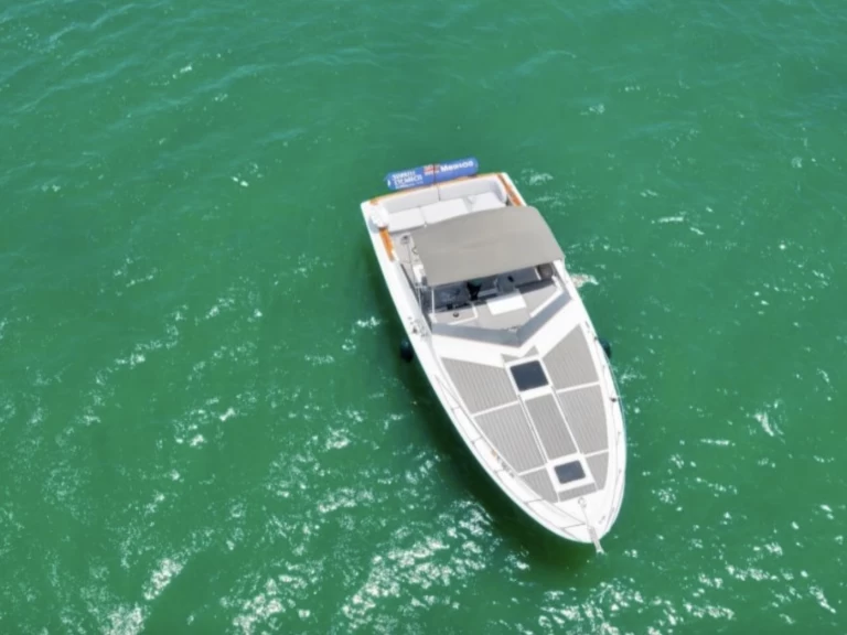 Location bateau Sirena 42  à Miami Beach sur Samboat