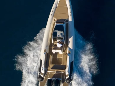 Charter a Nuova Jolly PRINCE 33C in Propriano on Samboat