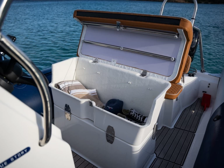 Bombard Sunrider 650 a louer à Propriano