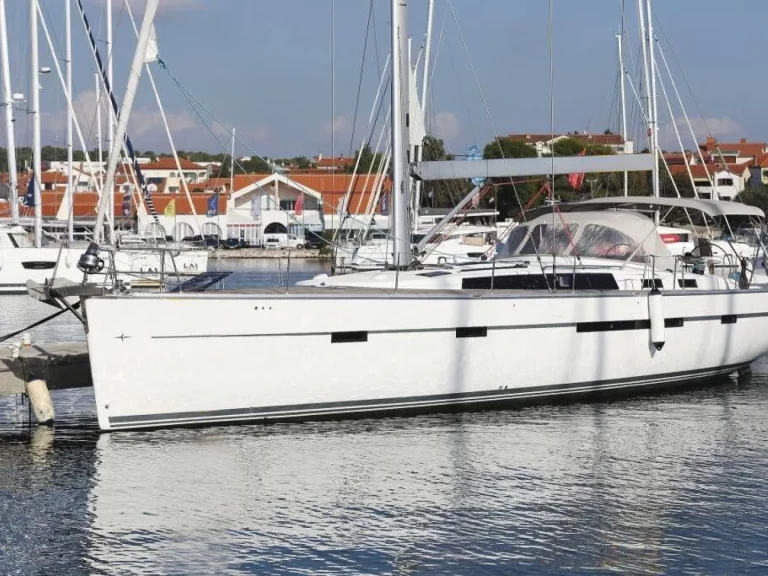Location bateau Primošten pas cher Cruiser 56