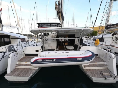 Alquiler de embarcaciones Lagoon Lagoon 42 enPrimošten en Samboat