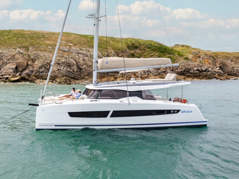Louez un Fountaine Pajot Fountaine Pajot FP 41 Quatuor 4 à Golfe-Juan