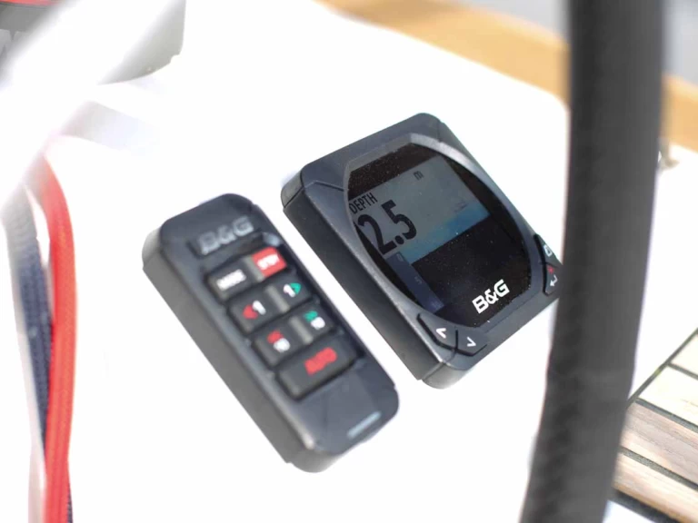 Louer Voilier avec ou sans skipper Jeanneau à Jezera