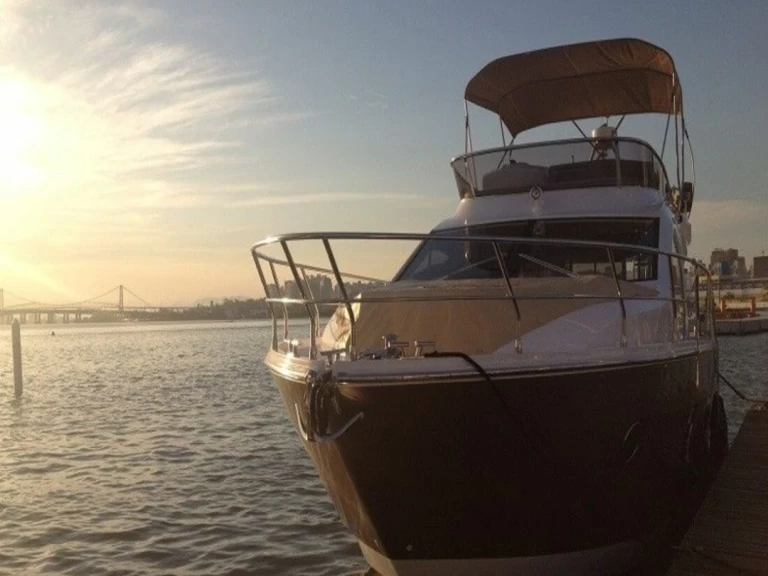 Louez un Sessa Marine Sessa Fly 47 à Sibenik