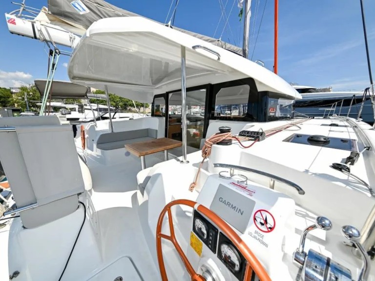 Location bateau Excess Excess 11 à Pula sur Samboat
