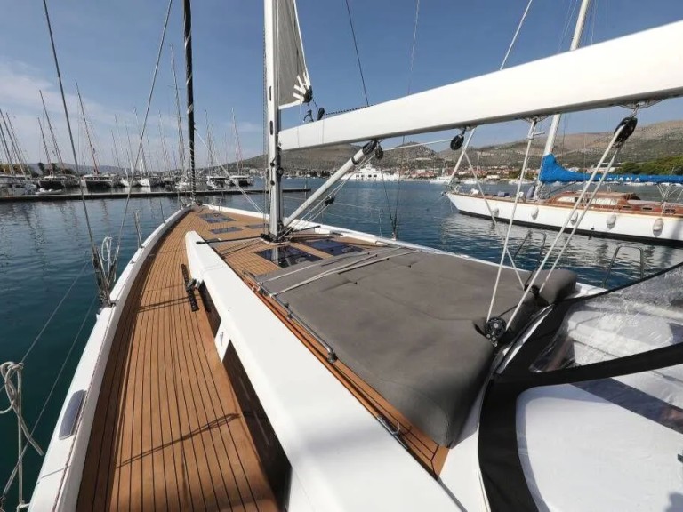 Location bateau Hanse Hanse 575 à Primošten sur Samboat