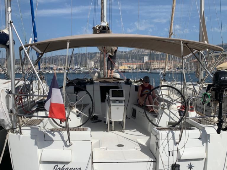 Louez un Jeanneau Sun Odyssey 439 à Toulon