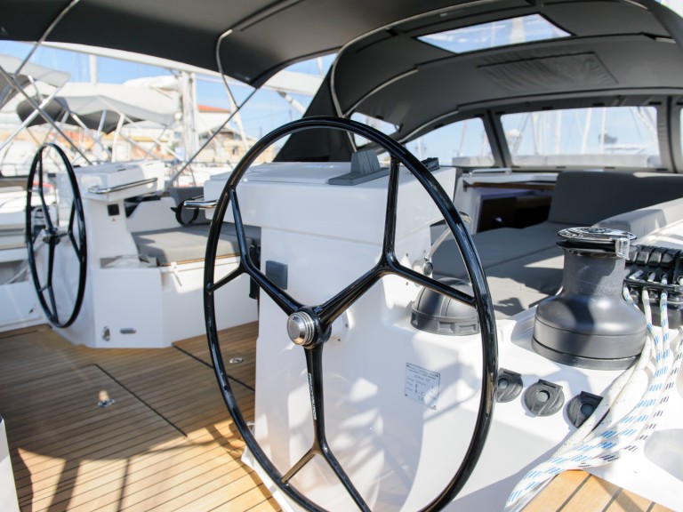 Louer Voilier avec ou sans skipper Bavaria à Lefkáda