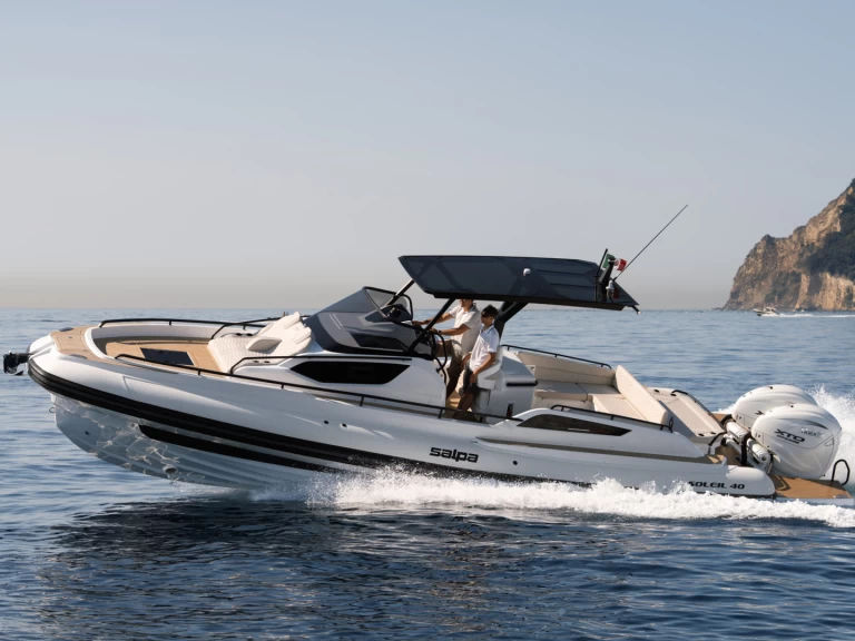 Location bateau Juan-les-Pins pas cher Salpa Soleil 40