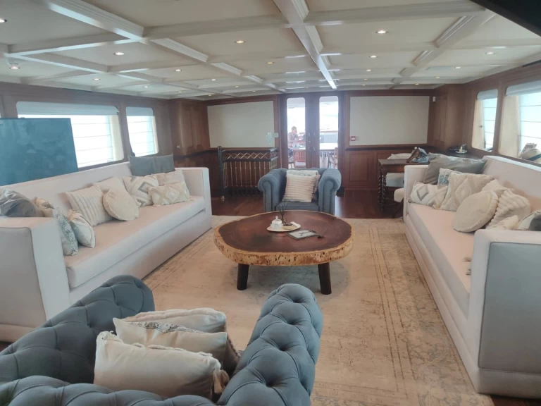 Location bateau  Picchioti à Álimos sur Samboat