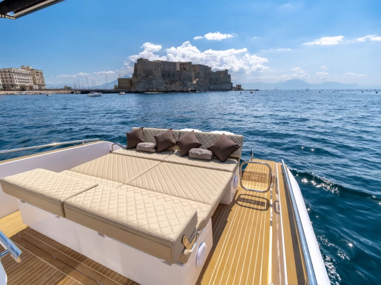 Location Bateau à moteur Salpa avec permis