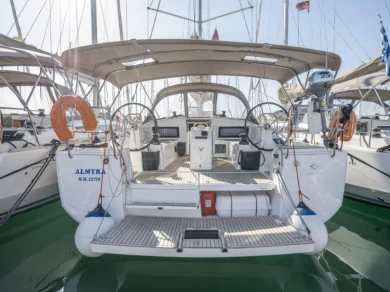 Rent a Jeanneau Sun Odyssey 440 Piso Livadi