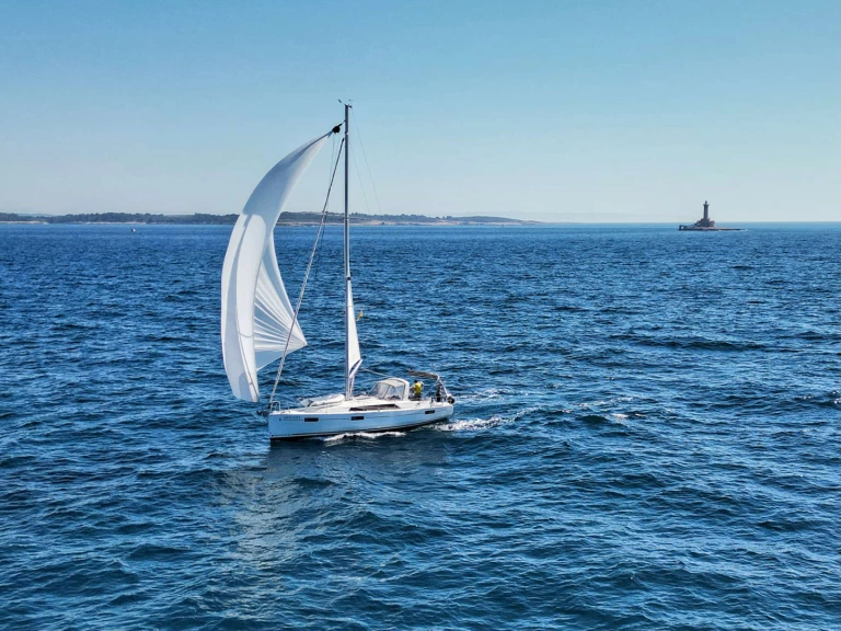 Louez un Bénéteau Oceanis 41.1 à Rogoznica