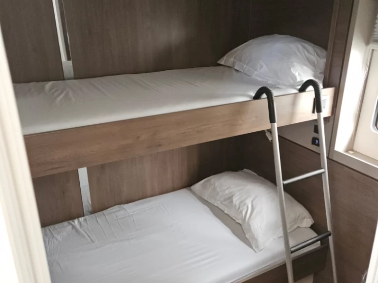 Location bateau Bali Bali 4.8 à Saint George's sur Samboat