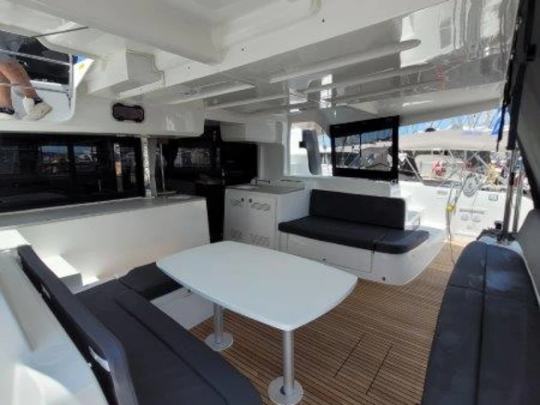 Location bateau Lagoon Lagoon 46 à Nidri sur Samboat