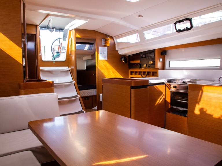 Louer Voilier avec ou sans skipper Jeanneau à Nidri